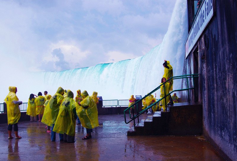 Niagara Falls, The observation deck at the foot of the Horseshoe Falls, Toronto