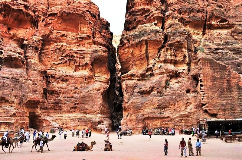 The Siq Gorge is 3 meters width and about 1200 meters length, Petra