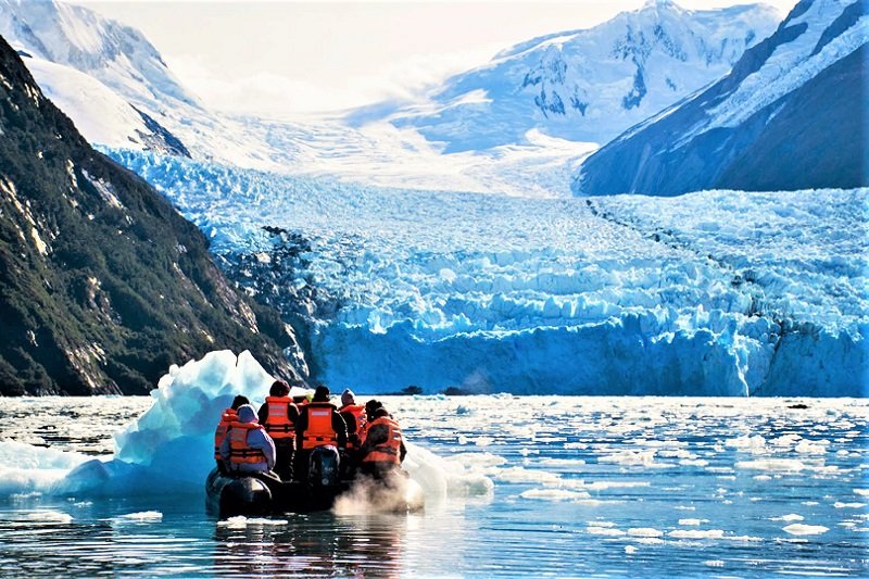 You can get to the glacier's shore by motor boat, Ushuaia