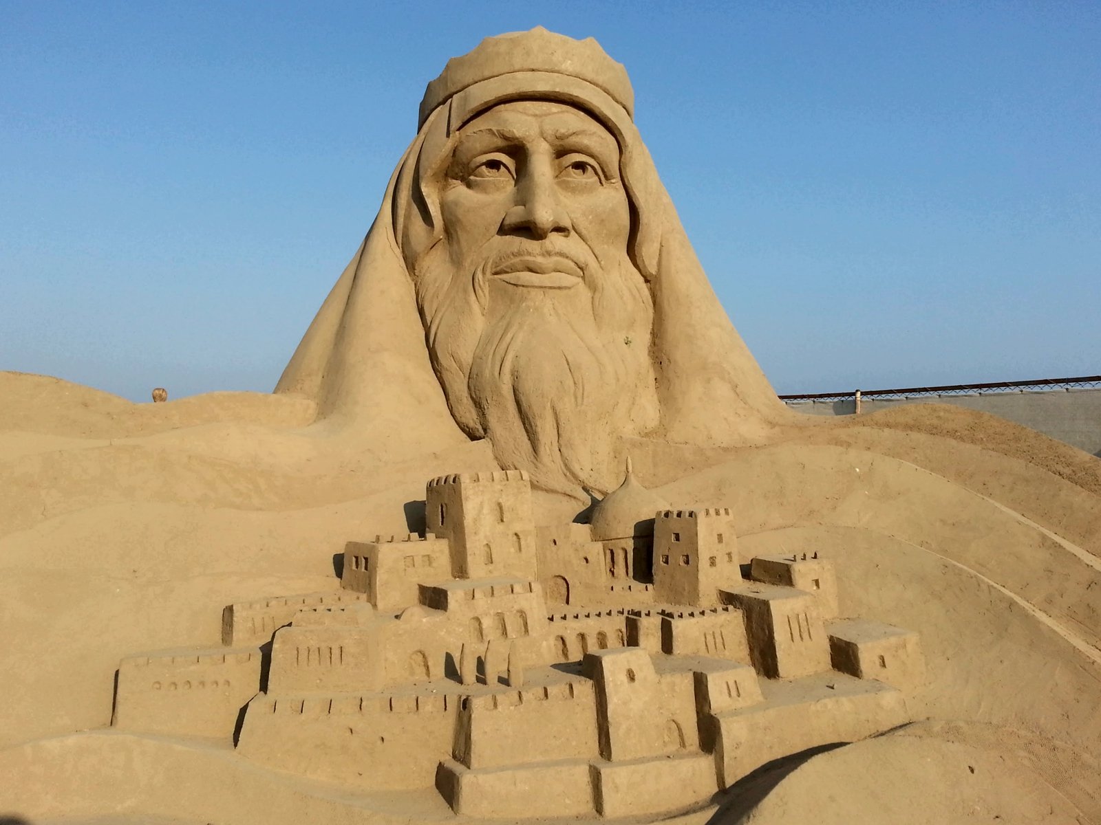 How to see incredible sand sculptures in Antalya