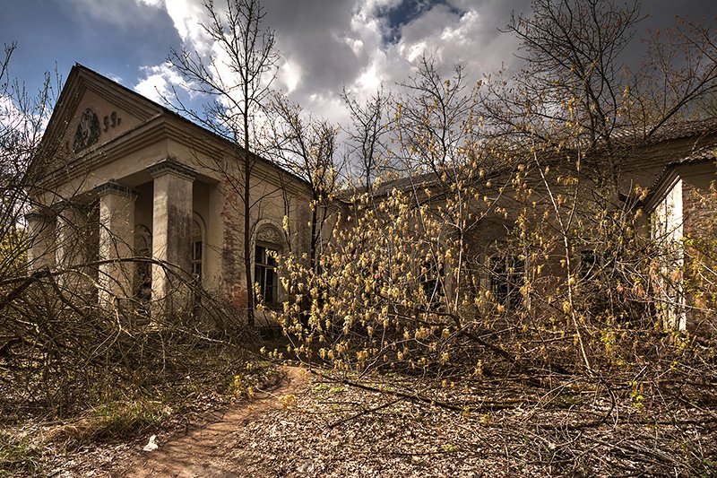 Abandoned house