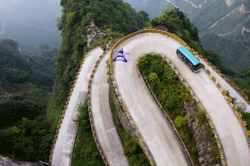 99 Bending Road, Zhangjiajie