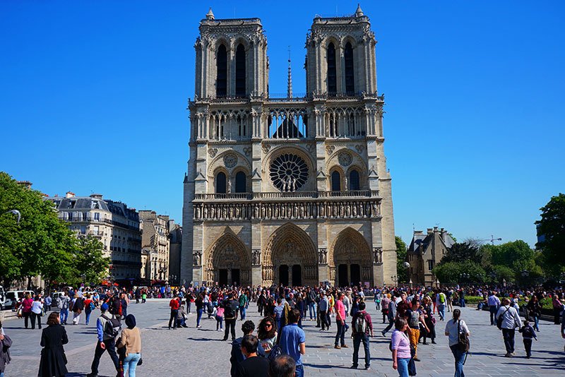 Notre-Dame de Paris, Dubai