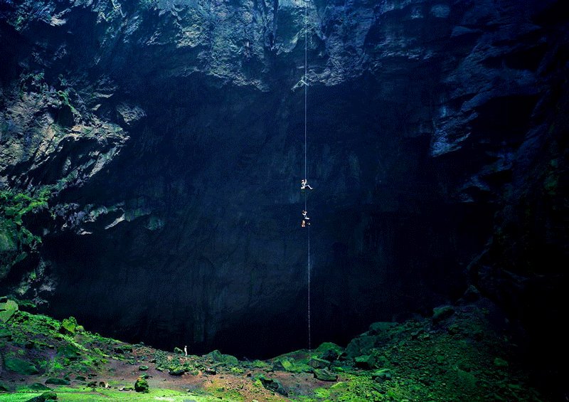 Aquismon, A descent to the Cave of Swallow will take 30 minutes, San Luis Potosi
