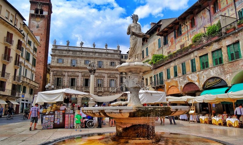 Piazza delle Erbe