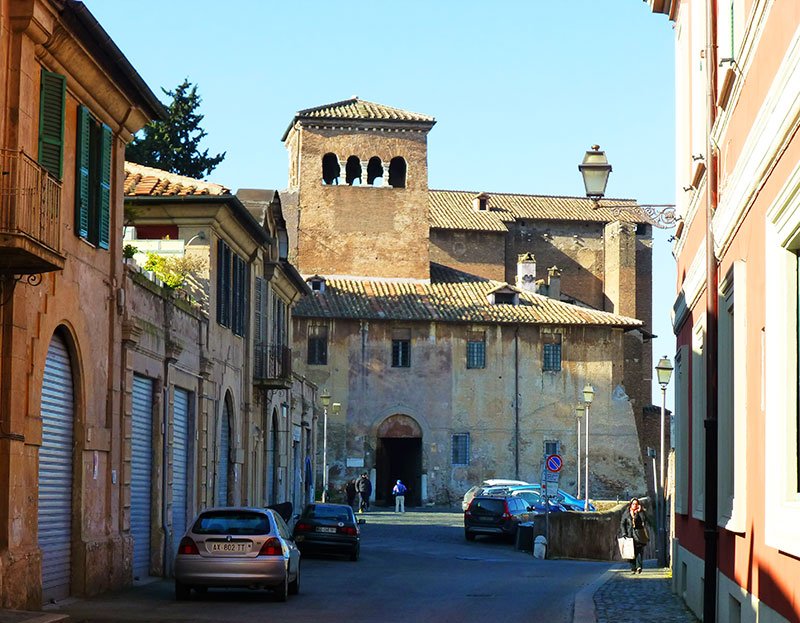 Basilica of Saint Carpophorus,