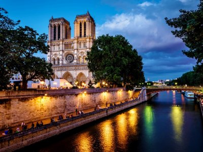 Take a walk along the Seine in Paris