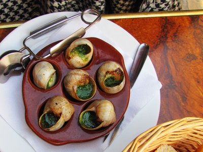 Try an escargot in Paris