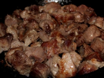 Try the meat of the sacrificed animal in Marmaris