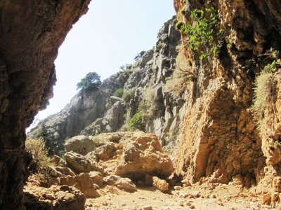 Go down to the Imbros Gorge on Crete