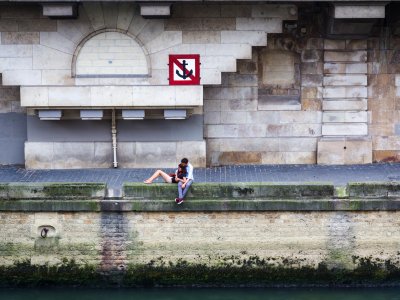 Drink wine on the River Seine in Paris