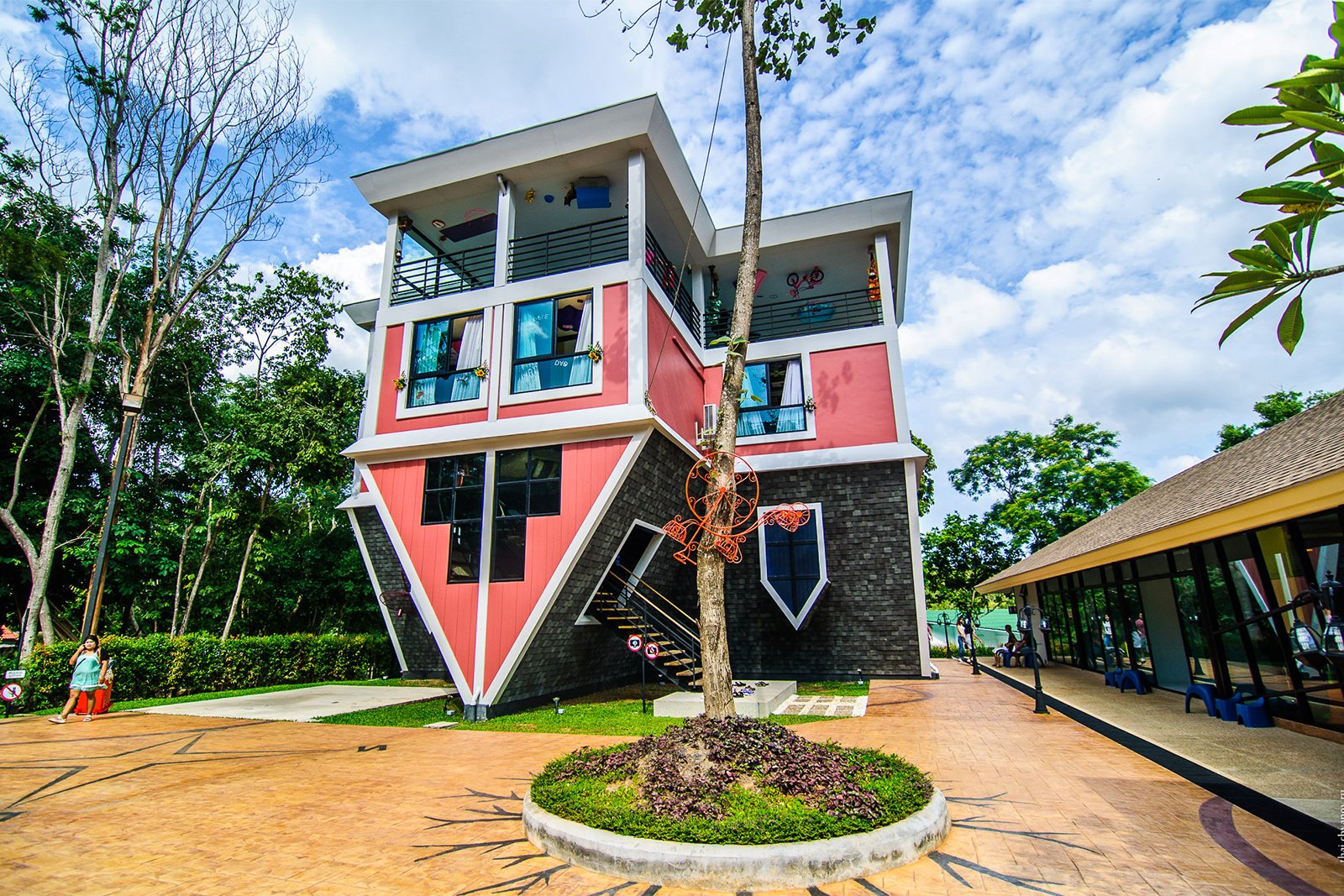Upside down house, Phuket