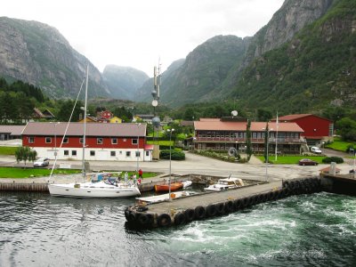 Lysebotn