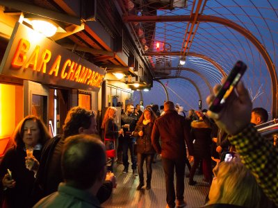 Champagne Bar in Paris