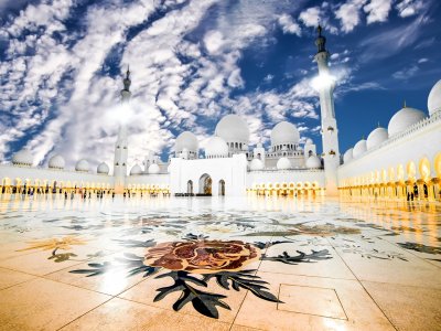 Abu Dhabi Sheikh Zayed Mosque Half Day from Dubai
