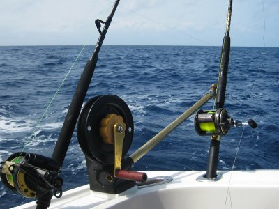Yacht fishing