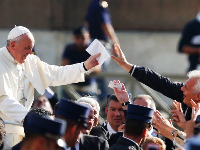 Papal History & Audience